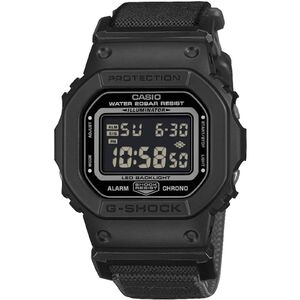 DW-5600MNC-1ER Casio G-Shock f&eacute;rfi digit&aacute;lis kar&oacute;ra