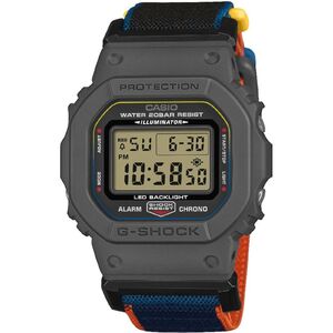DW-5600MNC-8A2ER Casio G-Shock f&eacute;rfi digit&aacute;lis kar&oacute;ra